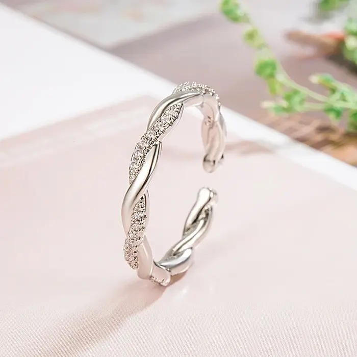 Bague torsadée en argent regardé 925 pour femme