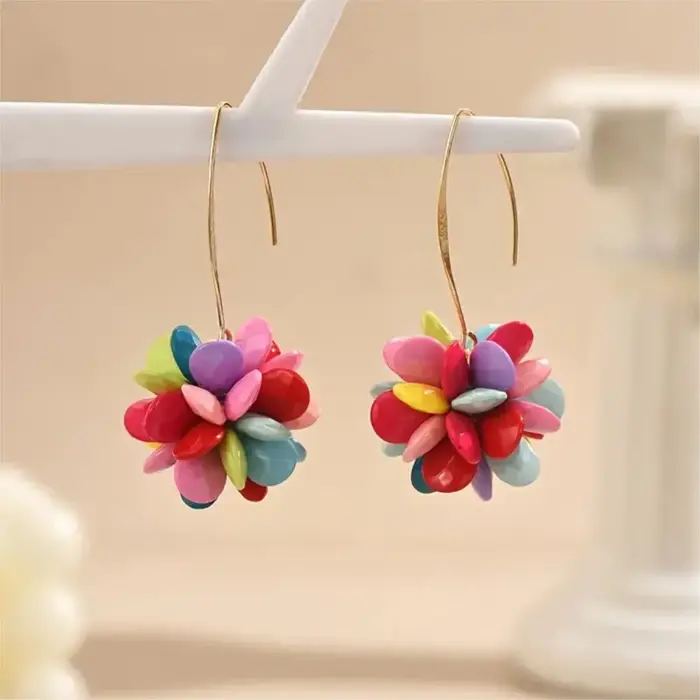 Boucles d'oreilles bohèmes couleur bonbon fleurs perlées aléatoires pour femmes élégantes et décontractées cadeau occasions spéciales