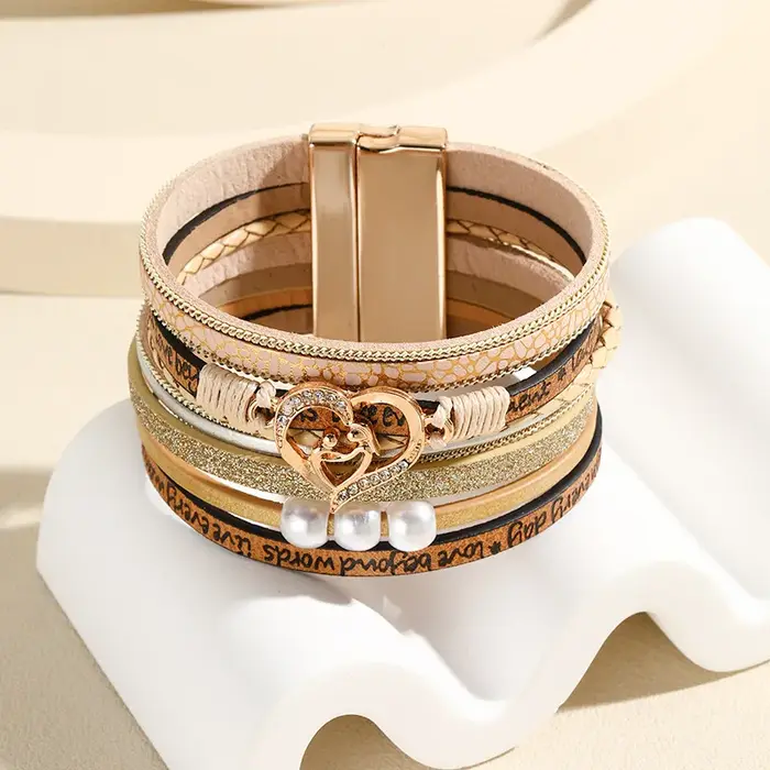 Bracelet en cuir multicouche Vintage en perles de cœur pour femmes et hommes