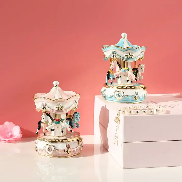 Boîte à bijoux carrousel rose élégante pour rangement et présentation de bijoux haut de gamme cadeau occasion spéciale princesses modernes