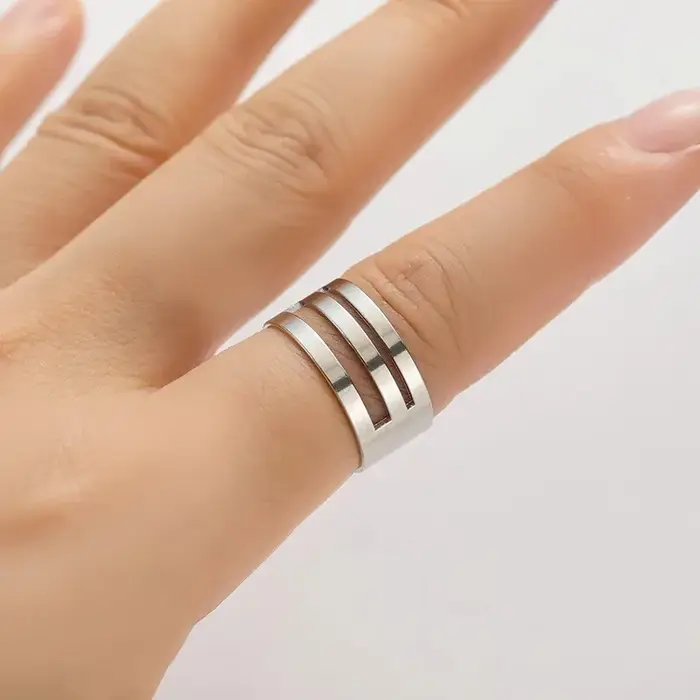 Pince à anneaux en acier inoxydable outil de bijouterie pour DIY facile à utiliser et durable pour débutants et professionnels