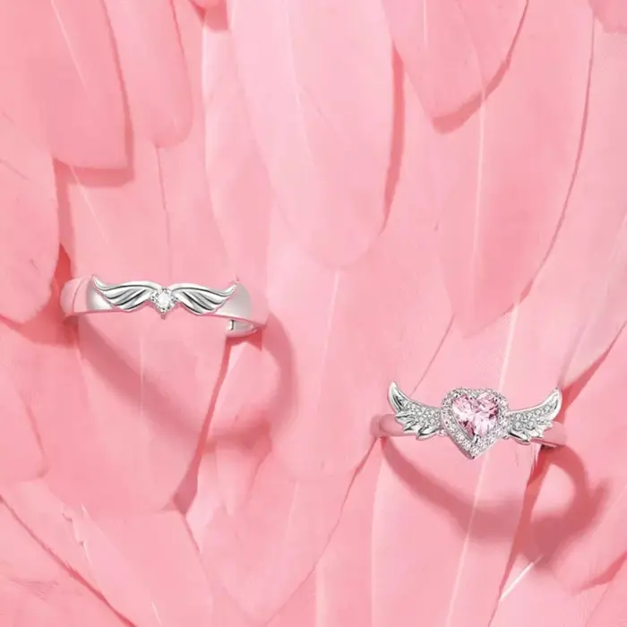 Bague d'aile d'ange chic pour couple