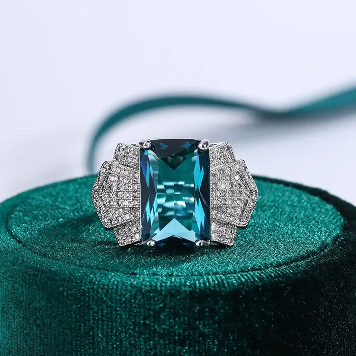 Bague en argent sterling 925 sertie de zirconium bleu brillant élégante pour femmes occasions spéciales partys mariage