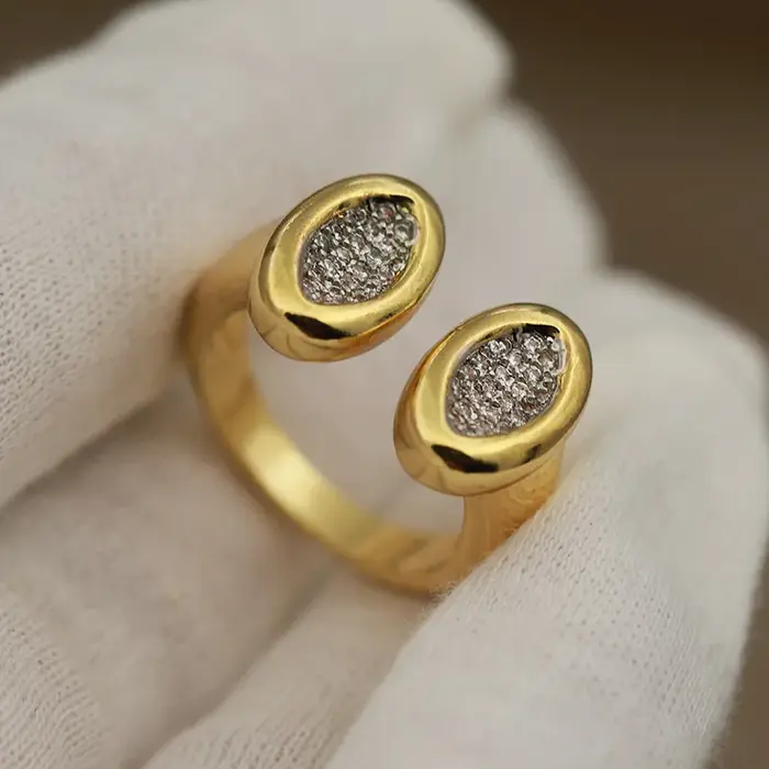 Nouveaux accessoires de vue zircone perles métalliques anneaux ouverts pour les femmes de luxe crist