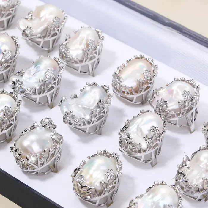 Bague en perles baroques 100% naturelles d'eau douce