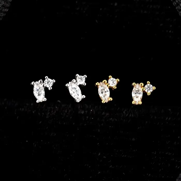 Boucles d'Oreilles Scintillantes en Argent Sterling S925 Design Simple Luxe Polyvalentes Bijoux Tendance Femme Occasions Spéciales