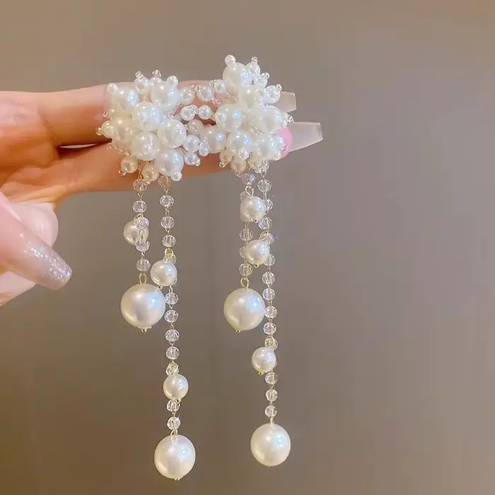 Boucles d'oreilles à pampilles en perles de fleurs pour femmes, élégantes, à la mode, exquises, perl