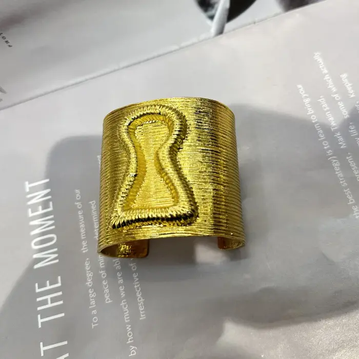 Bracelet manchette plaqué métal pour femmes, Boutique exagérée, bijoux à la mode, magnifique accesso