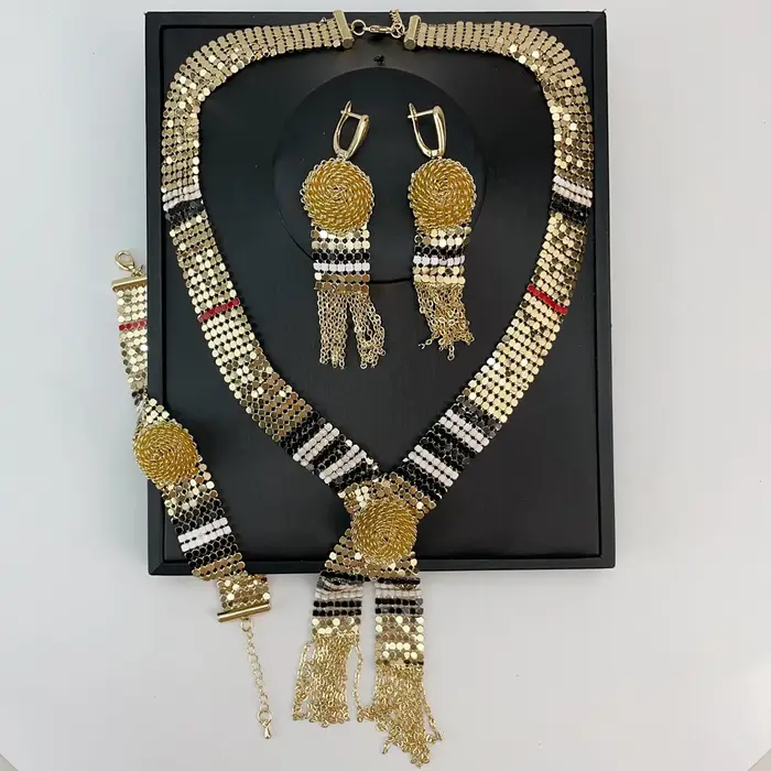 Yuminglai Dubai ensemble de bijoux plaqués or pour femmes boucles d'oreilles Bracelet bagues cadeaux de fête de mariage
