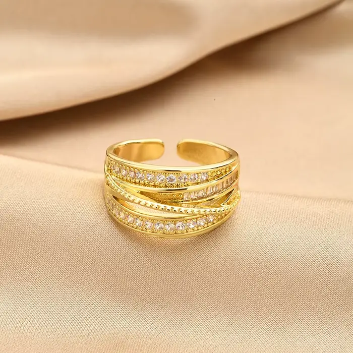 Bague croisée ouverte CZ pour femme