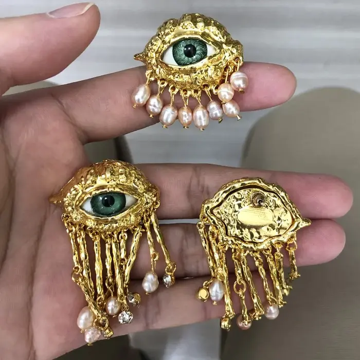 Boucles d'oreilles vintage yeux de démon à clip pour femmes style vendange perle imitée fantaisie bijoux fantaisie occasions spéciales