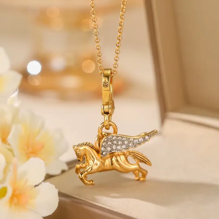 Mode luxe Faux Zircon ailes doré Pegasus pendentif collier pour les femmes Cool petite fête bijoux s
