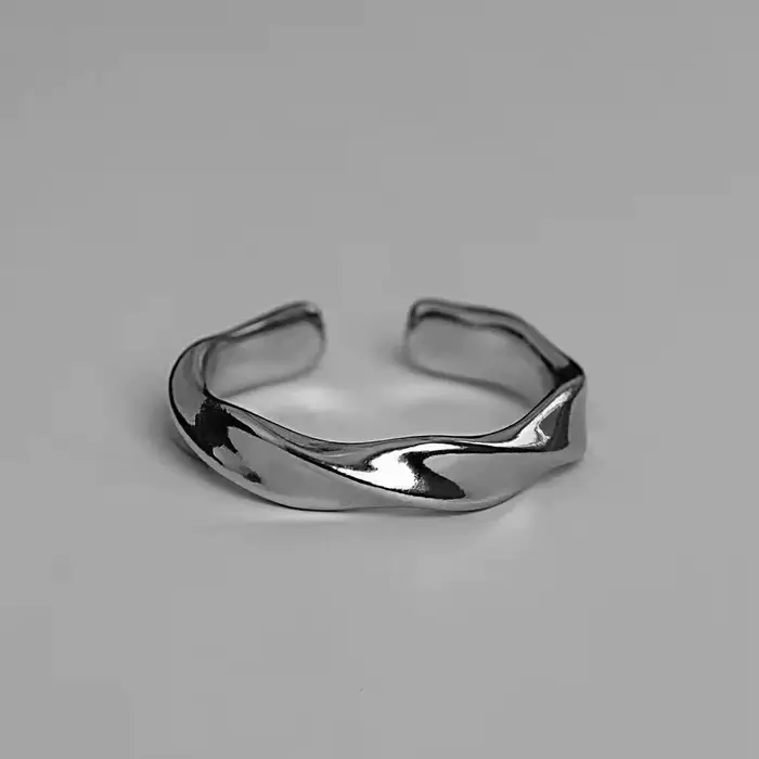 Mobius – bague ondulée en alliage de couleur argent, anneau ouvert pour femmes et hommes, bijoux rétro simples, accessoires tendance