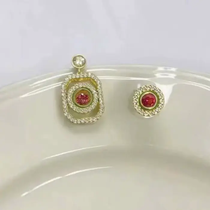 Nouvelle Collection Vintage 2026 : Bracelet Géométrique, Collier Vase, Boucles d'Oreilles Pendantes Rondes pour Femme – Ensemble de Bijoux de Luxe, Accessoires de Fête