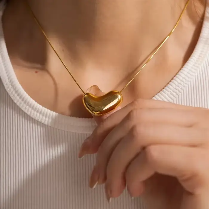 Collier pendentif métallique géométrique à une couche pour fille et femme, bijoux modernes, design délicat, accessoires de fête, cadeau