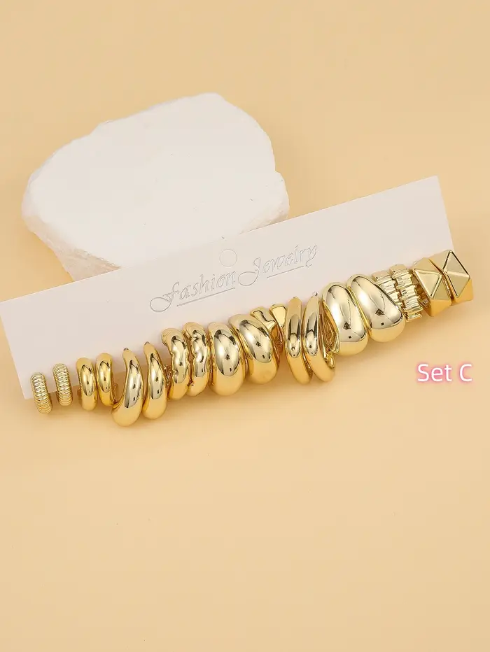 Ensemble de boucles d'oreilles surdimensionnées