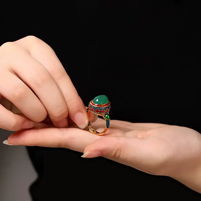 Bague en cornaline naturelle artisanale en or ancien coloré en émail bagues vertes pour femmes bijoux de fiançailles et de mariage bagues de cocktail occasion spéciale anniversaire