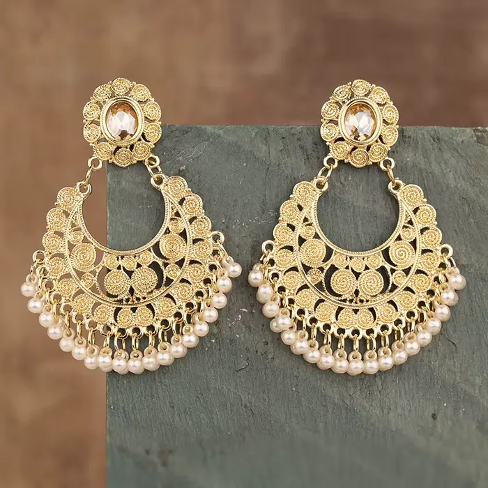 Boucles d'oreilles Jhumka indiennes de luxe pour femmes