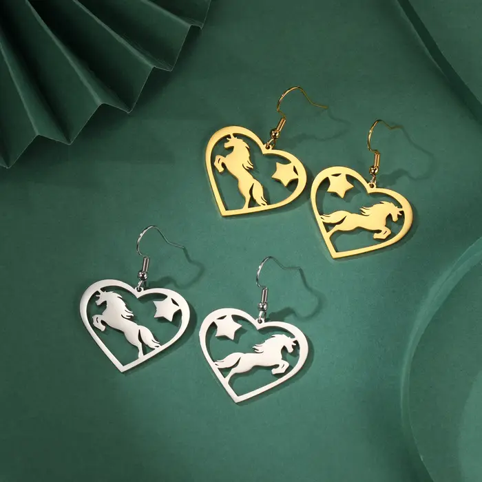 Unift Boucles d'Oreilles Etoile Nairobi Orn Horse avec Cœur pour Femme