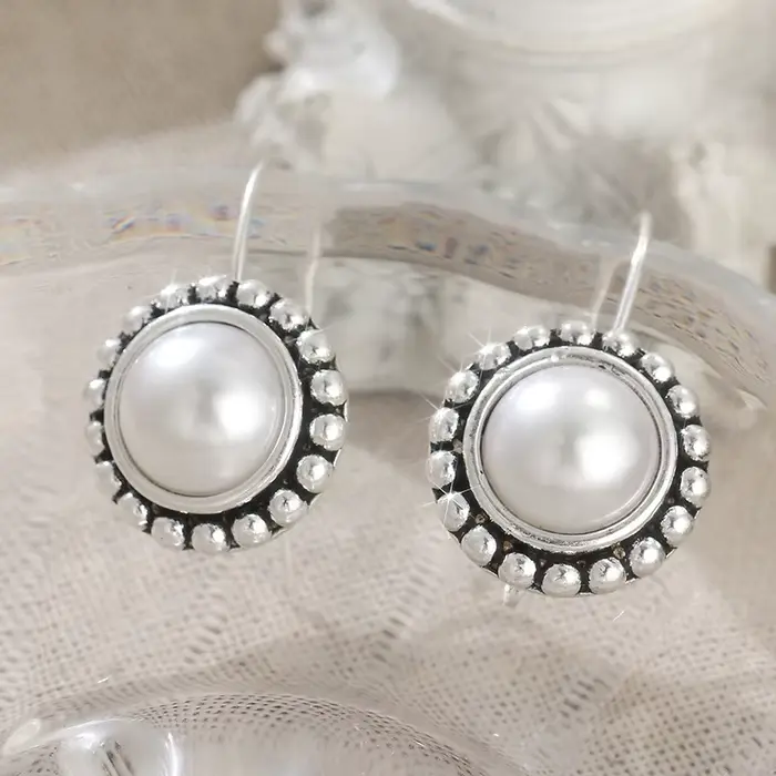 Boucles d'oreilles pendantes en perles synthétiques incrustées pour femmes