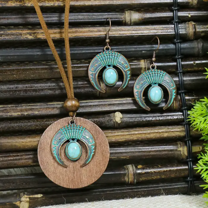 Jhumka – boucles d'oreilles ethniques en forme de lune pour femme