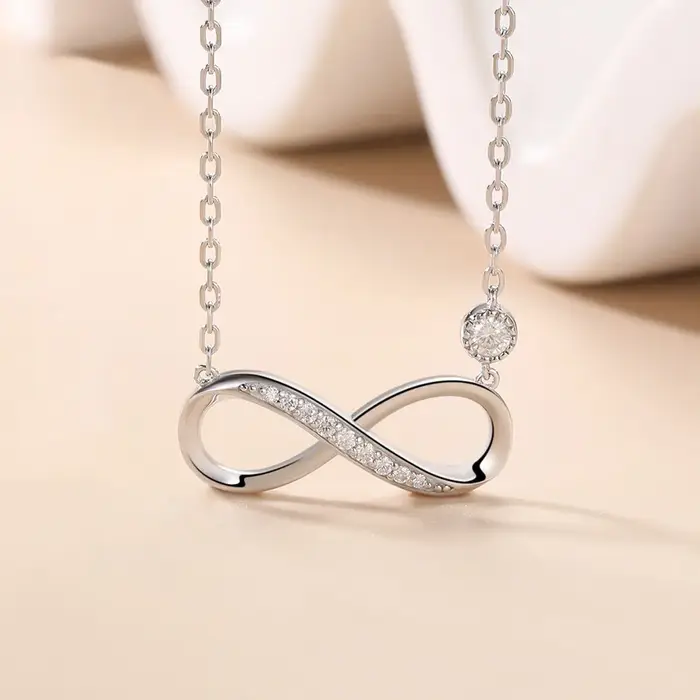 Collier Infinity en Argent 925 avec Moissanite Pretty Beauty pour Femme