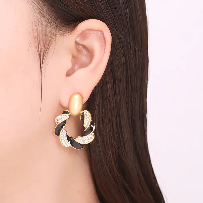 Fraya 2025 Korean Love Hoops - Boucles d'oreilles créoles élégantes plaquées or avec motif romantique | Bijoux