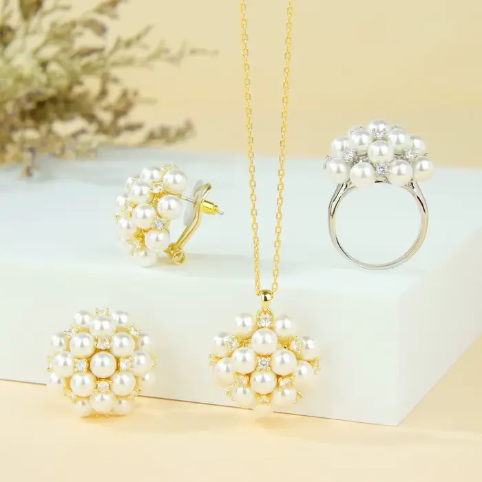 Ensemble de bijoux élégants en perles couleur or, collier, bracelet, boucles d'oreilles, bague, haute qualité, style italien chic, bijoux de mode européens ﻿