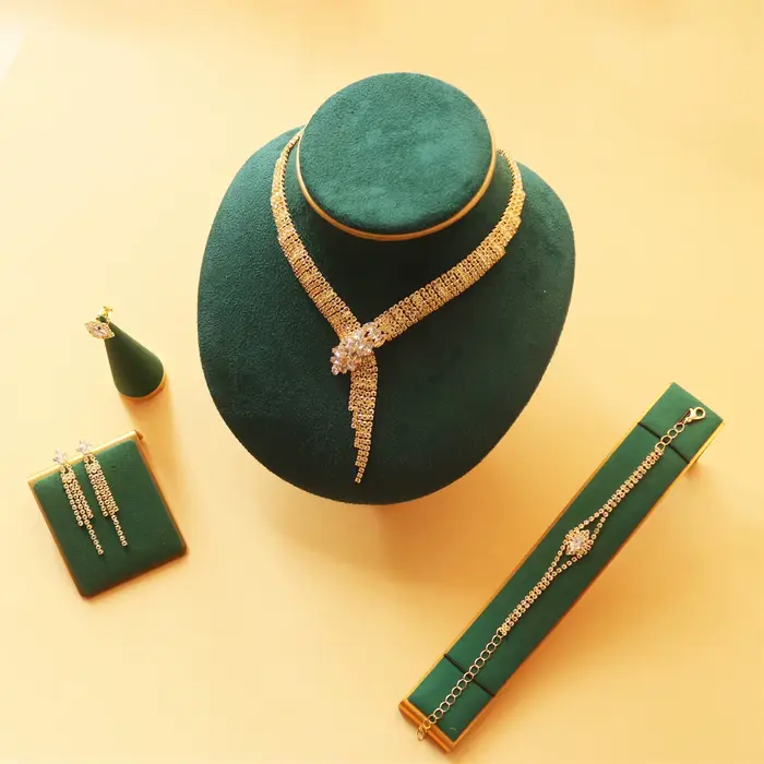 Collier en cristal pour femmes, Bracelet, boucle d'oreille, bague, fête de mariage, bijoux élégants,