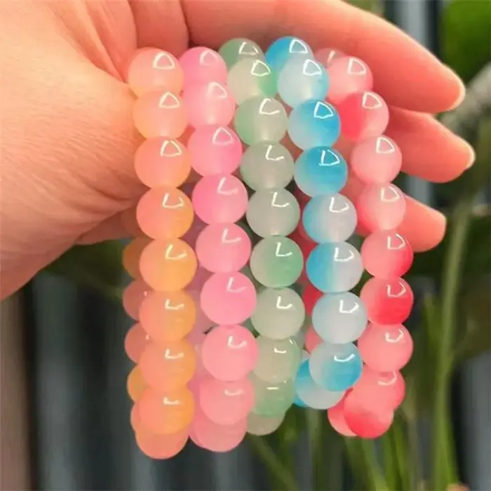 Bracelet Quartz Rose Poudre en plastique, design doux et résistant, idéal pour toutes les occasions et comme cadeau, disponible en brun rougeâtre, bleu, marquage à chaud, rose et vert
