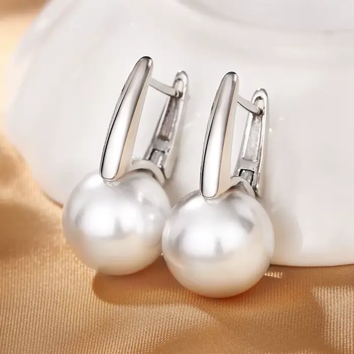 Huitan – boucles d'oreilles simples et élégantes en Imitation de perles pour femmes, couleur métal a