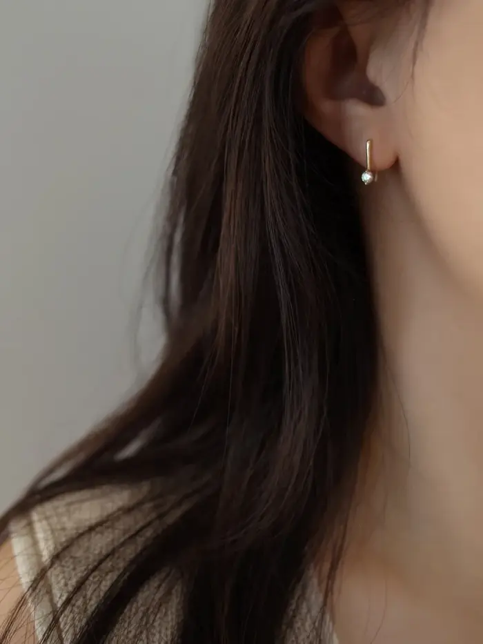 Boucles d'oreilles studs plaquées argent et or 14 carats pour femmes occasions spéciales mariage engagement fête noël