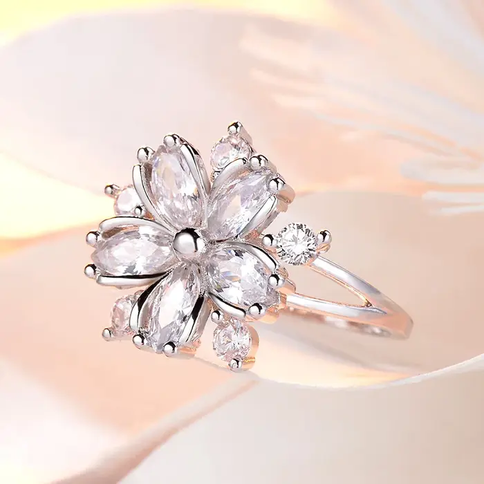 Bagues de fiançailles princesse Sakura élégantes pour mariée