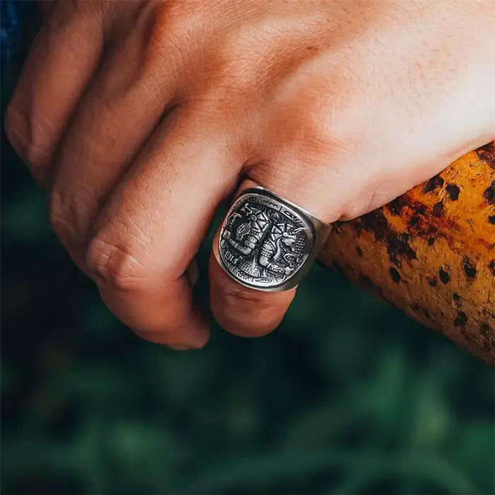 Bague ouverte en argent thaïlandais de l'egypte ancienne