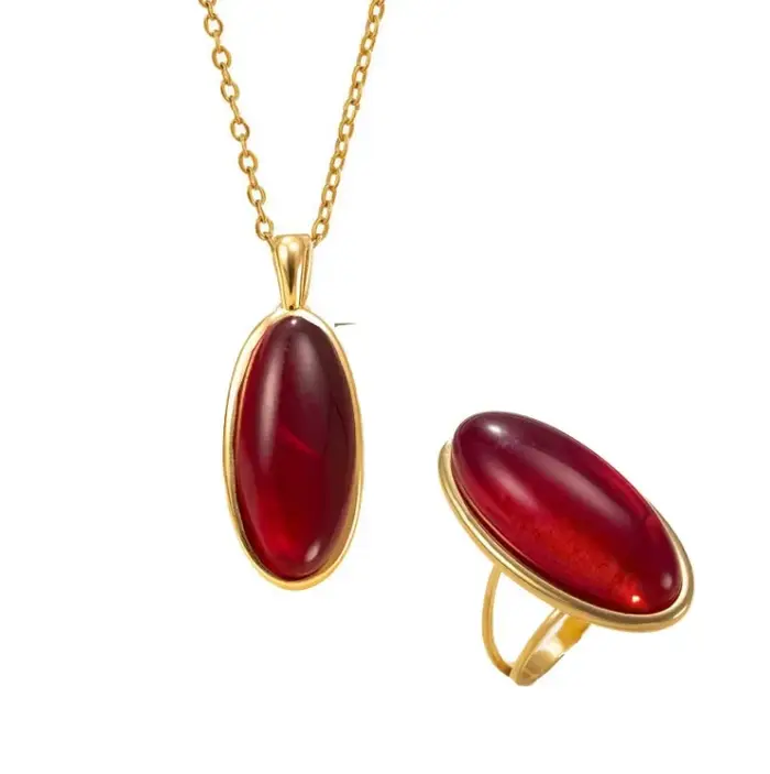 Ensemble de bijoux en pierre rouge ovale, collier et bague en acier inoxydable doré, pendentif en ré