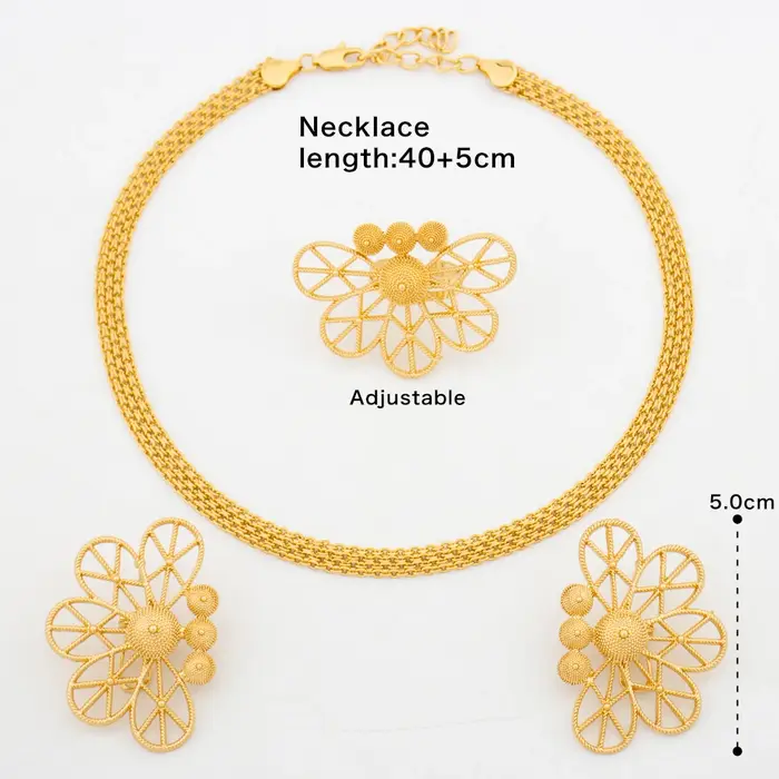 Grandes boucles d'oreilles de luxe faites à la main