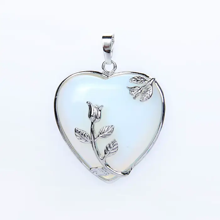 Collier pendentif fleur rose pour femme