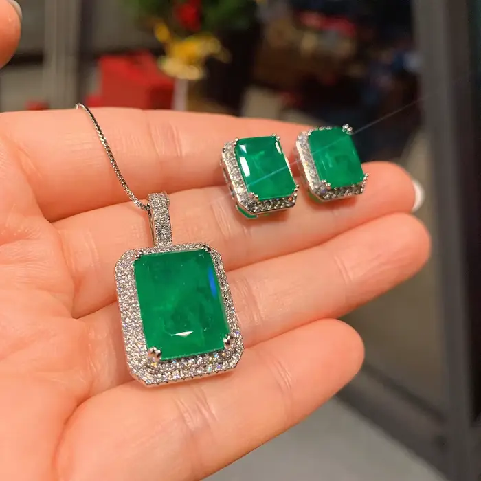 Breloques en pierre précieuse émeraude, pendentif en diamant de laboratoire, collier, boucles d'orei