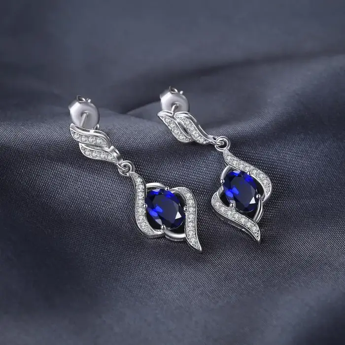 Créé saphir bleu 925 boucles d'oreilles en argent Sterling pour les femmes bijoux fins