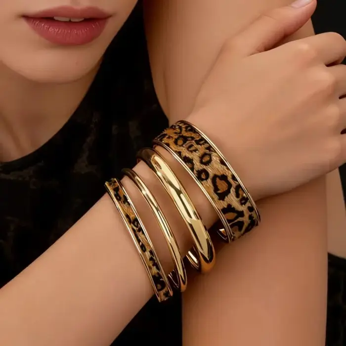 Ensemble de 4 bracelets léopard AY pour femmes style vendange tracker d'humeur fitness bijoux de fête cadeau nouveau design minimaliste