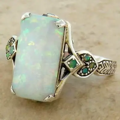 Bague Antique en Resine Incrustee de Zirconium avec Motif Geometrique Style Néo-Gothique Pour Fêtes et Occasions Spéciales
