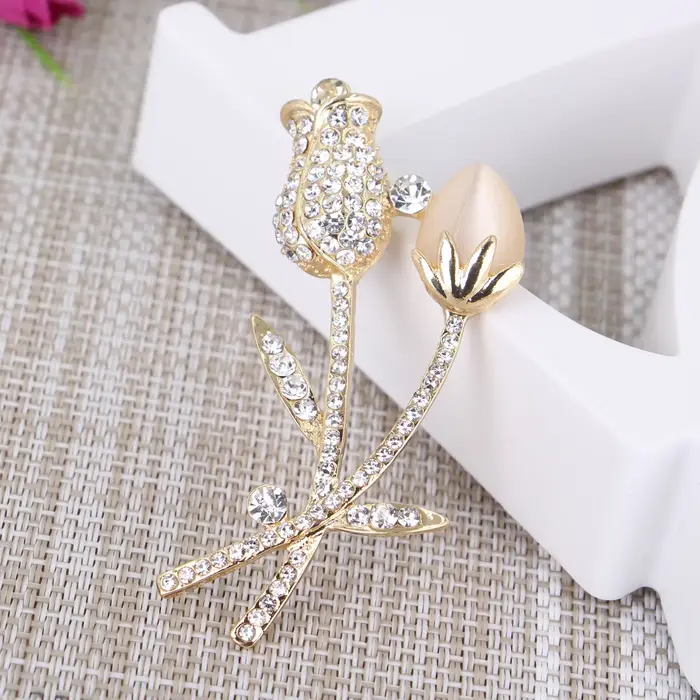 Broche œil de chat en cristal de haute qualité, grande broche classique incrustée de diamants pour r