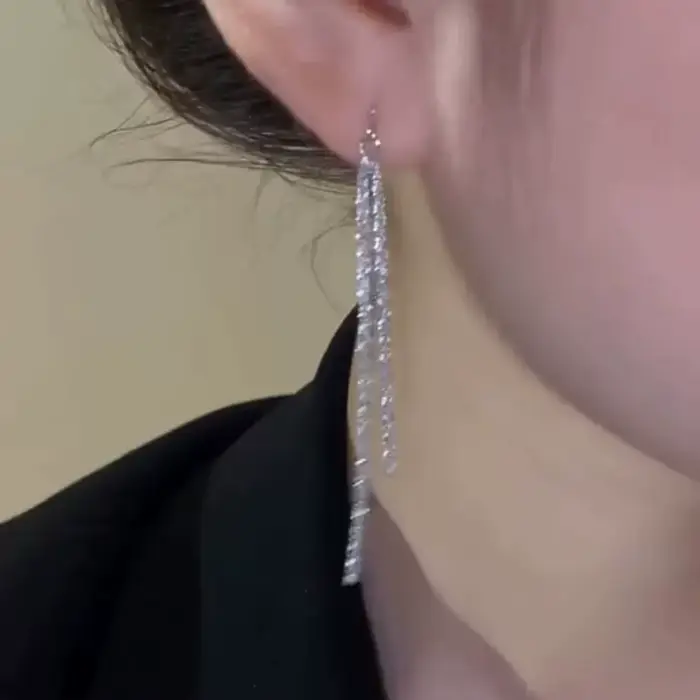 Boucles d'oreilles longues à pampilles pour femmes