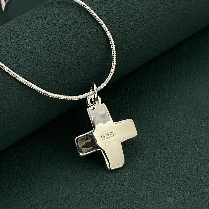 Collier croix délicat en argent Sterling 925 pour femmes