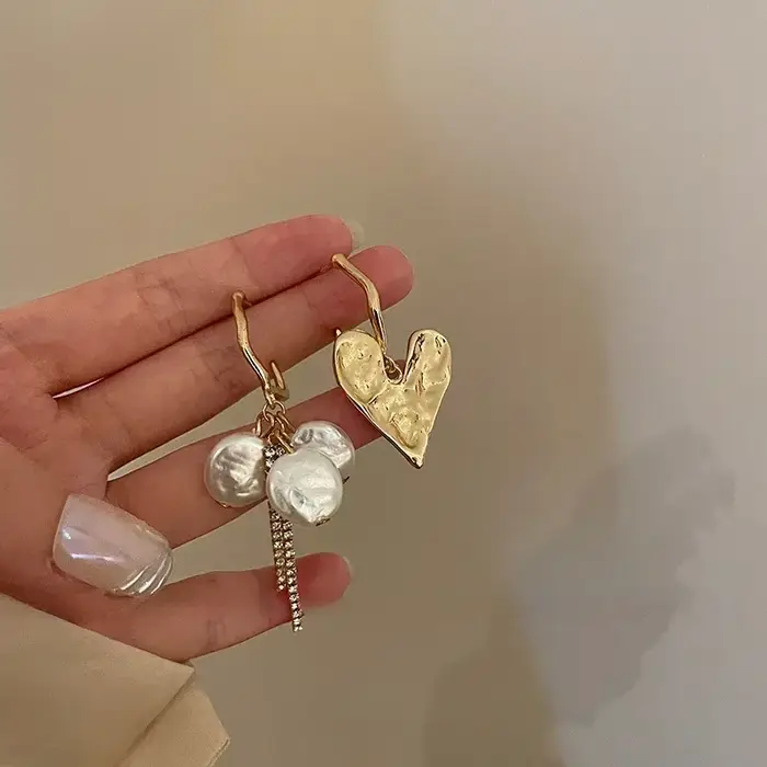 Boucles d'oreilles pendantes à pampilles baroques pour femmes, boucles d'oreilles tendance, bijoux d