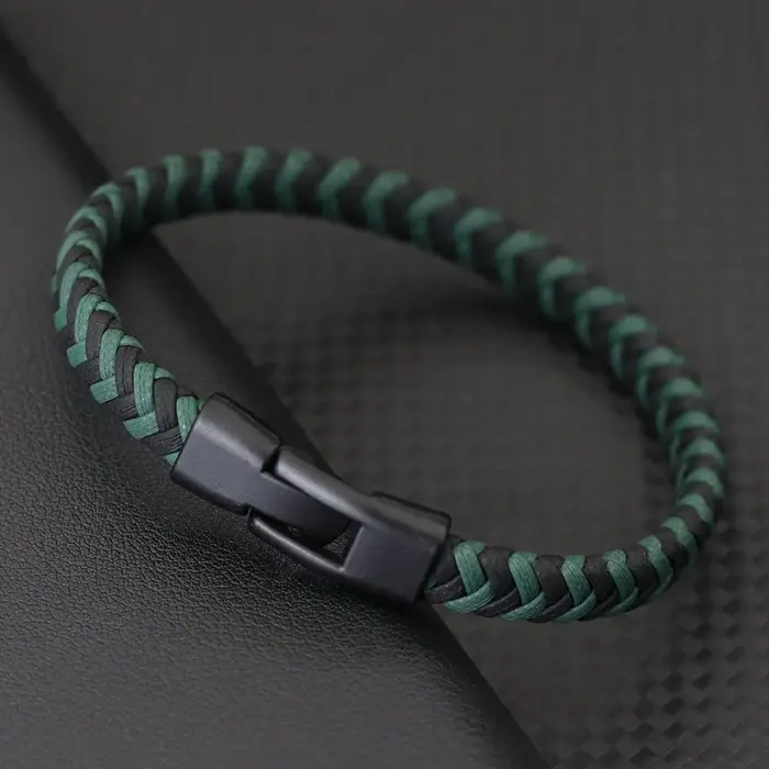 Bracelet en ULtressée fait à la main pour hommes