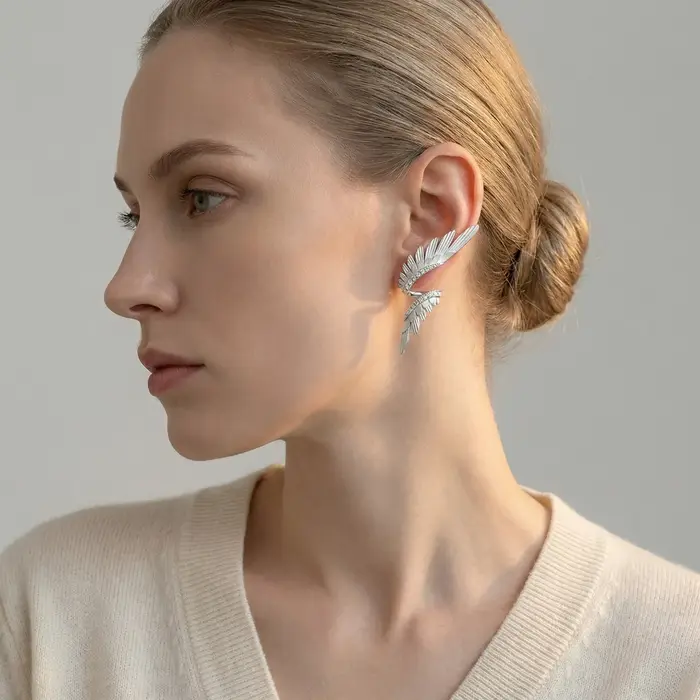 Boucles d'oreilles en forme d'ailes d'ange plaquées argent hypoallergéniques pour femmes occasions spéciales mode étincelantes