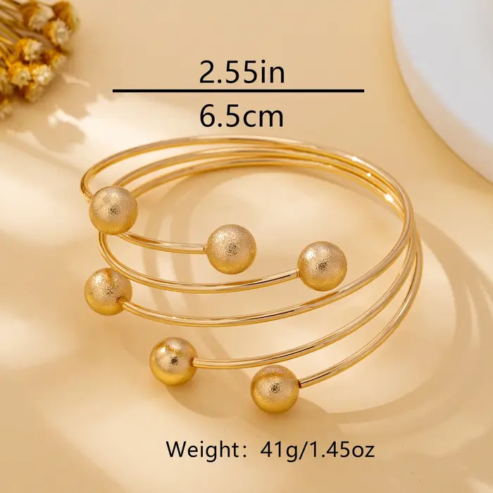 Bracelet pour femme, tendance et créatif