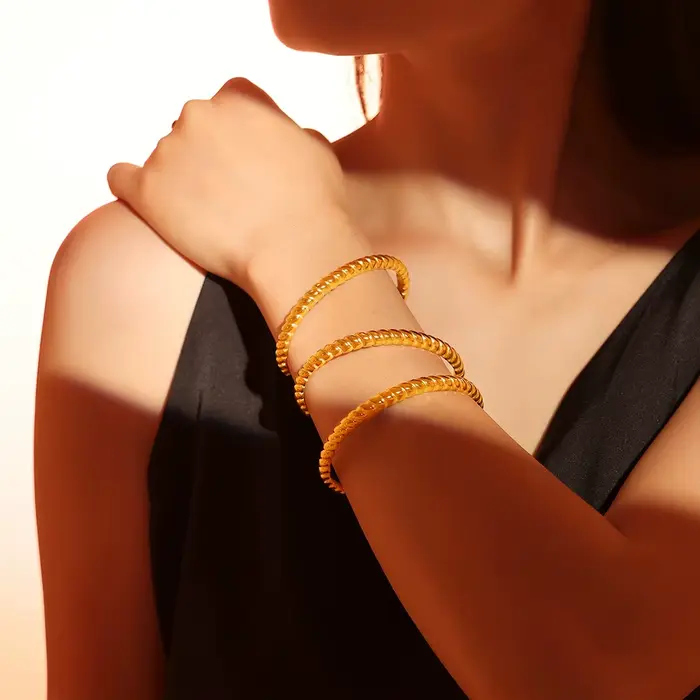 Bracelet fileté en acier titane plaqué or véritable 18 carats, ouverture Non réglable, géométrie minimaliste, bijoux à la mode, cadeaux pour femmes
