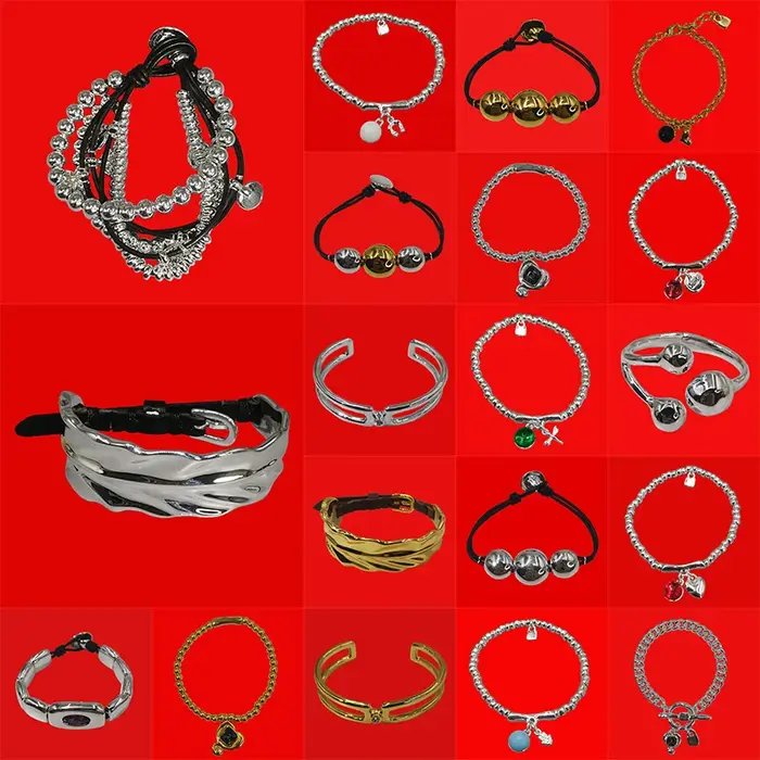 Ensemble de bijoux faits à la main